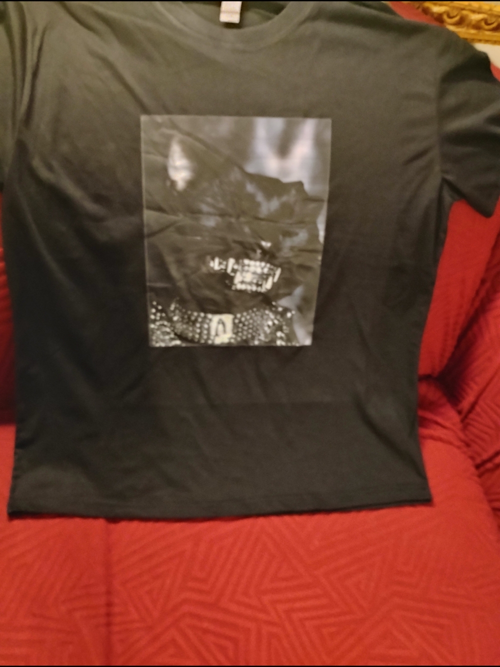 Black Graphic Tee  cat with  iced out  grill and silver diamond collar Print